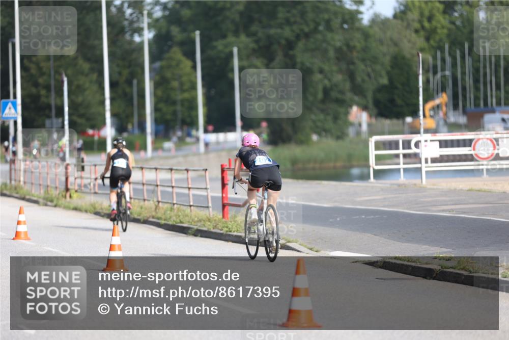 17.08.2025 - KN Förde Triathlon 2025 Yannick Fuchs http://msf.ph/oto/8617395 17.08.2025 09:40:19 Radfahren 104, 110, 114, 125, 108, 169, 174, 202, 254 meine-sportfotos.de