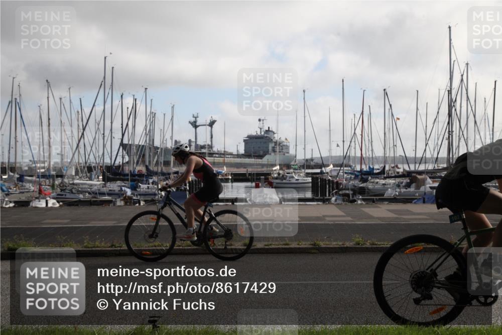 17.08.2025 - KN Förde Triathlon 2025 Yannick Fuchs http://msf.ph/oto/8617429 17.08.2025 09:44:26 Radfahren 102, 120, 168, 219, 234 meine-sportfotos.de
