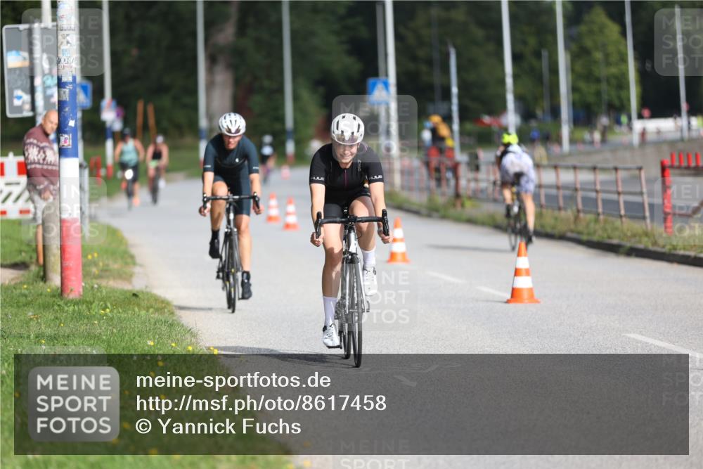 17.08.2025 - KN Förde Triathlon 2025 Yannick Fuchs http://msf.ph/oto/8617458 17.08.2025 09:40:37 Radfahren 131, 184, 207, 223, 240, 241, 104, 107, 163, 179 meine-sportfotos.de