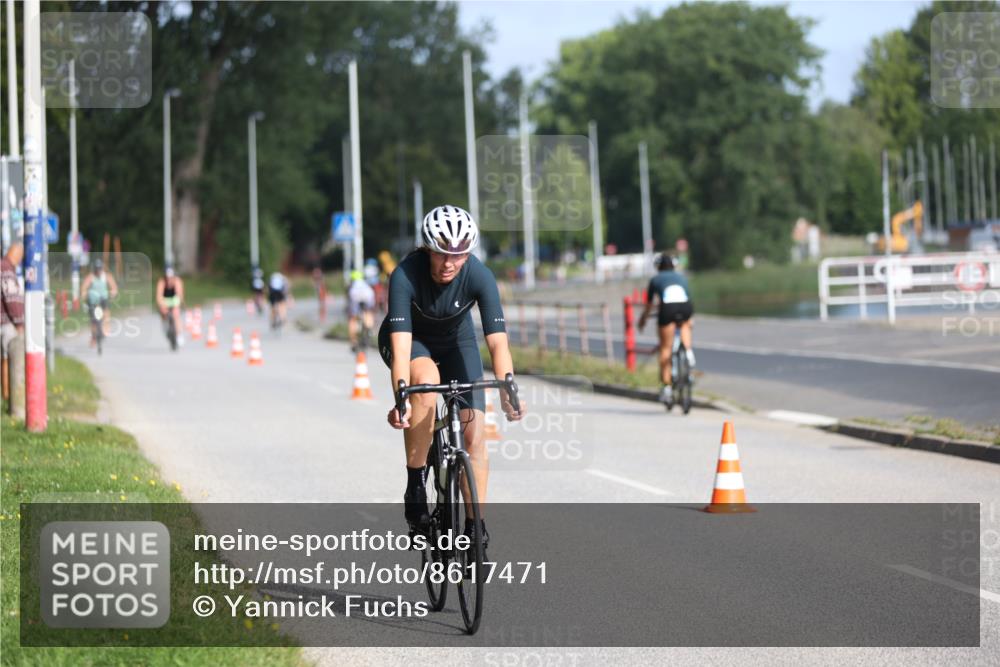 17.08.2025 - KN Förde Triathlon 2025 Yannick Fuchs http://msf.ph/oto/8617471 17.08.2025 09:40:39 Radfahren 184, 199, 207, 223, 240, 241, 107, 131, 163, 184 meine-sportfotos.de