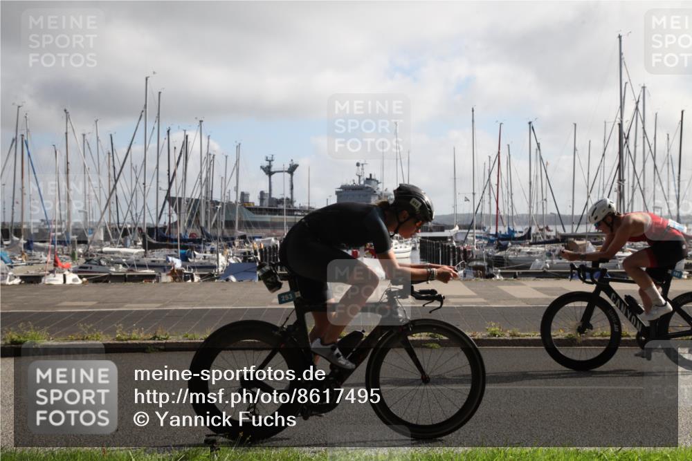 17.08.2025 - KN Förde Triathlon 2025 Yannick Fuchs http://msf.ph/oto/8617495 17.08.2025 09:44:58 Radfahren 101, 105, 150, 195, 200, 253 meine-sportfotos.de