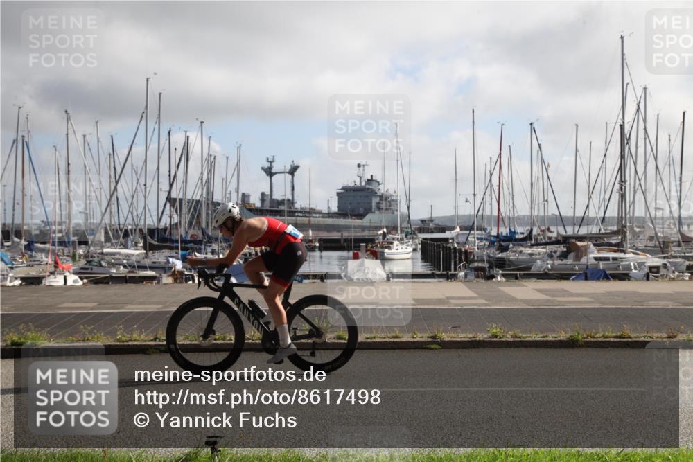 17.08.2025 - KN Förde Triathlon 2025 Yannick Fuchs http://msf.ph/oto/8617498 17.08.2025 09:44:58 Radfahren 101, 105, 150, 195, 200, 253 meine-sportfotos.de