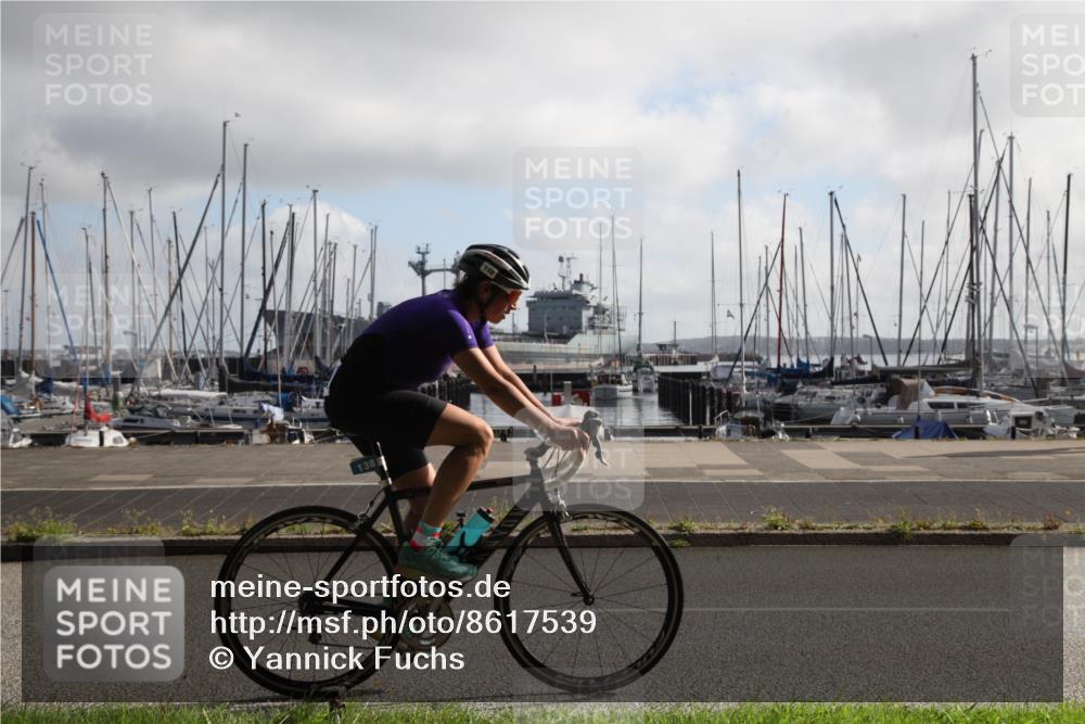 17.08.2025 - KN Förde Triathlon 2025 Yannick Fuchs http://msf.ph/oto/8617539 17.08.2025 09:45:32 Radfahren 128, 130, 135, 138, 142, 190, 197, 235, 237 meine-sportfotos.de