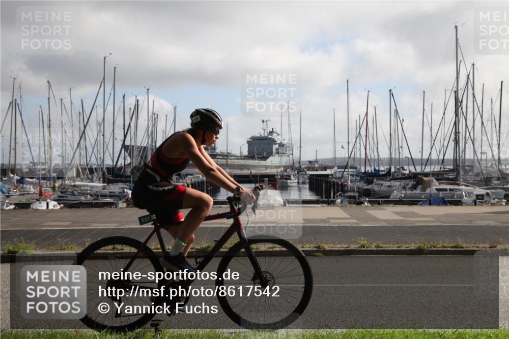 17.08.2025 - KN Förde Triathlon 2025 Yannick Fuchs http://msf.ph/oto/8617542 17.08.2025 09:45:33 Radfahren 128, 130, 135, 138, 142, 190, 197, 235, 237 meine-sportfotos.de