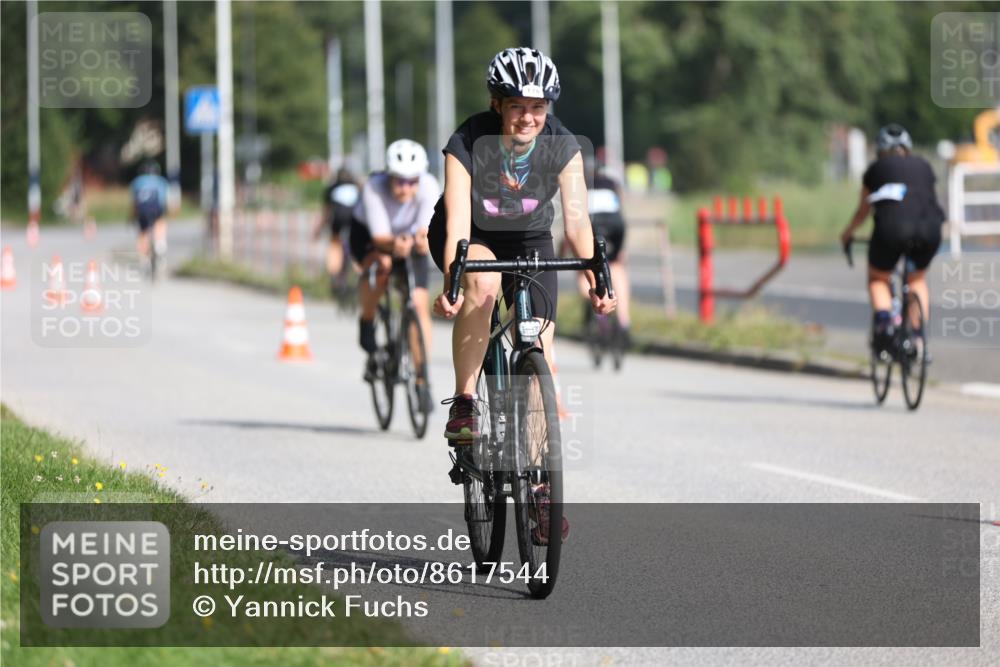 17.08.2025 - KN Förde Triathlon 2025 Yannick Fuchs http://msf.ph/oto/8617544 17.08.2025 09:41:14 Radfahren 117, 155, 157, 170, 175, 176, 182, 188, 196, 224, 133, 156, 167, 221 meine-sportfotos.de