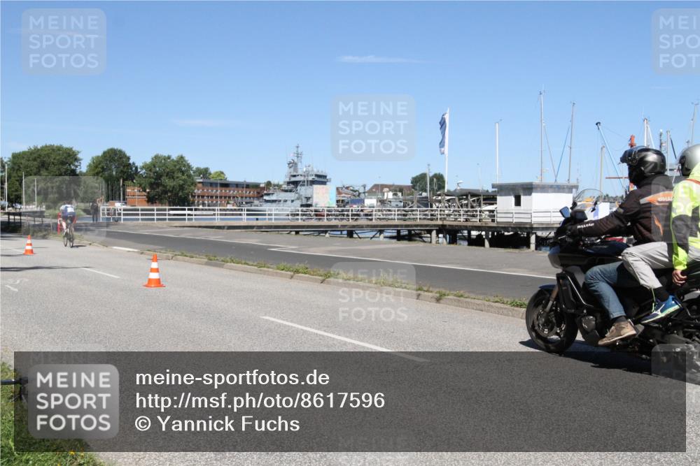 17.08.2025 - KN Förde Triathlon 2025 Yannick Fuchs http://msf.ph/oto/8617596 17.08.2025 12:43:36 Radfahren 402, 408 meine-sportfotos.de