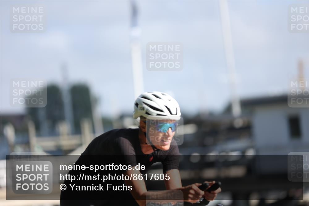 17.08.2025 - KN Förde Triathlon 2025 Yannick Fuchs http://msf.ph/oto/8617605 17.08.2025 09:41:36 Radfahren 126, 136, 210, 198, 216 meine-sportfotos.de