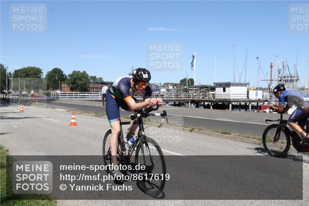 17.08.2025 - KN Förde Triathlon 2025 Yannick Fuchs http://msf.ph/oto/8617619 17.08.2025 12:45:03 Radfahren 402, 418 meine-sportfotos.de