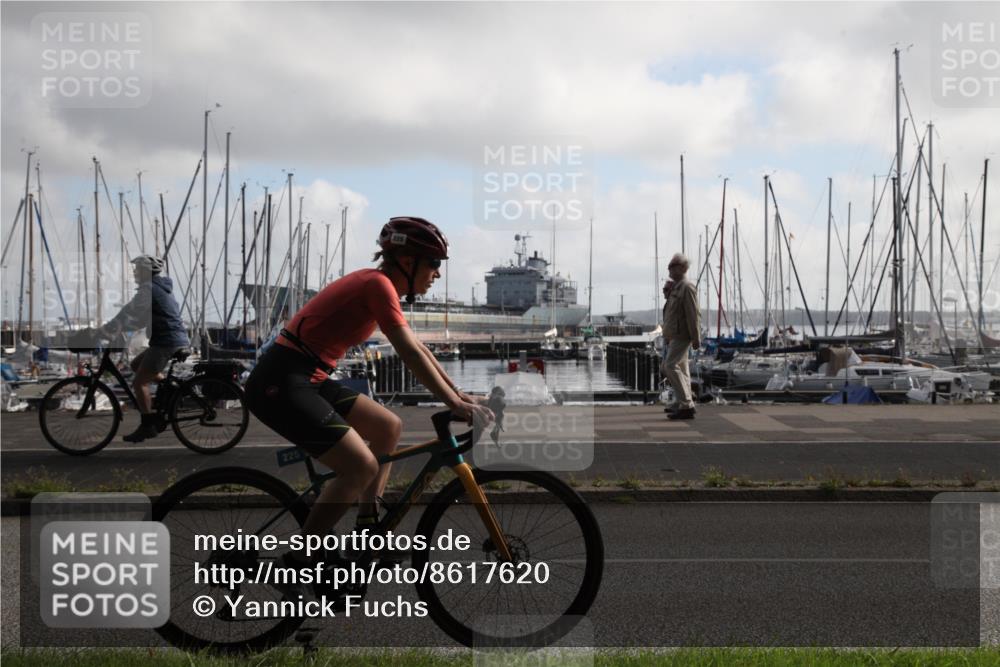 17.08.2025 - KN Förde Triathlon 2025 Yannick Fuchs http://msf.ph/oto/8617620 17.08.2025 09:46:31 Radfahren 120, 144, 180, 194, 225, 252 meine-sportfotos.de