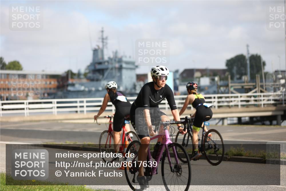 17.08.2025 - KN Förde Triathlon 2025 Yannick Fuchs http://msf.ph/oto/8617639 17.08.2025 09:42:11 Radfahren 111, 125, 127, 148, 174, 202, 215, 219, 242, 245, 111, 148, 186, 205, 208, 215, 218 meine-sportfotos.de