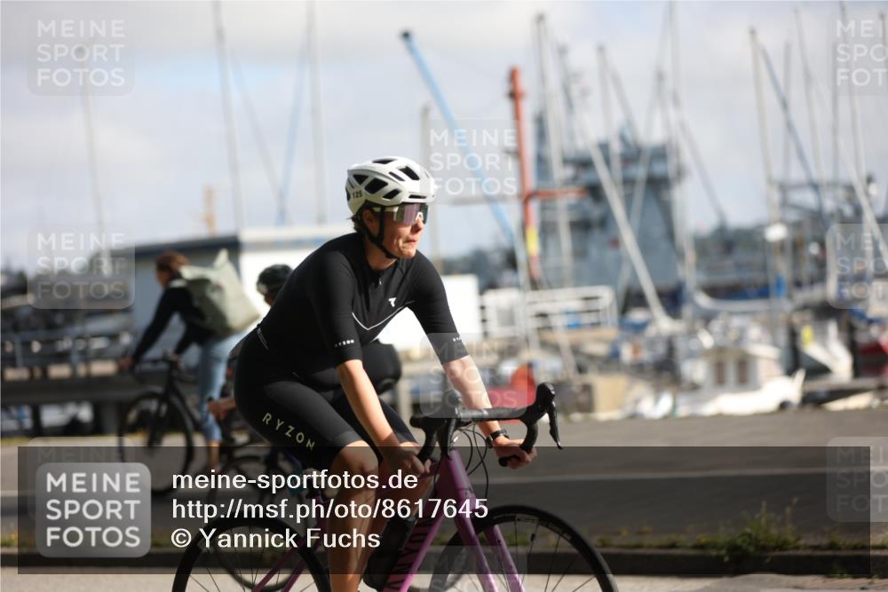 17.08.2025 - KN Förde Triathlon 2025 Yannick Fuchs http://msf.ph/oto/8617645 17.08.2025 09:42:11 Radfahren 111, 125, 127, 148, 174, 202, 215, 219, 242, 245, 111, 148, 186, 205, 208, 215, 218 meine-sportfotos.de