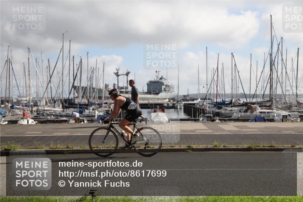 17.08.2025 - KN Förde Triathlon 2025 Yannick Fuchs http://msf.ph/oto/8617699 17.08.2025 09:47:47 Radfahren 121, 139, 140, 173, 185 meine-sportfotos.de
