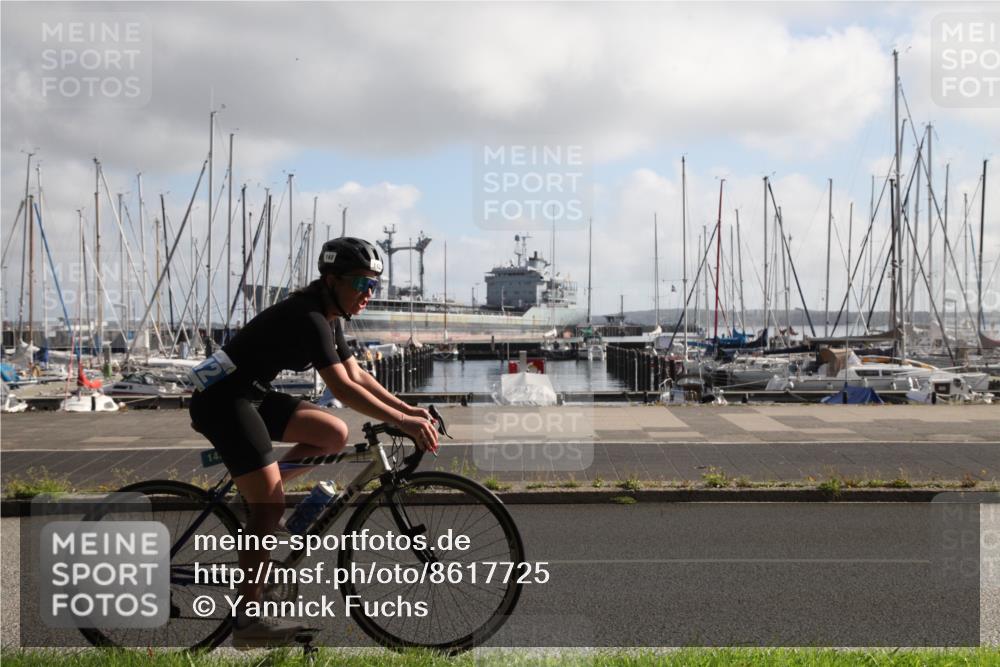 17.08.2025 - KN Förde Triathlon 2025 Yannick Fuchs http://msf.ph/oto/8617725 17.08.2025 09:48:09 Radfahren 142, 144, 180, 249, 251 meine-sportfotos.de