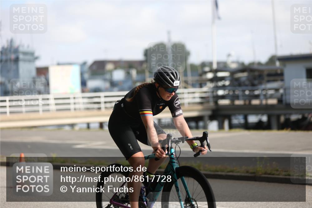 17.08.2025 - KN Förde Triathlon 2025 Yannick Fuchs http://msf.ph/oto/8617728 17.08.2025 09:42:47 Radfahren 133, 195, 211, 212, 221, 230, 133, 184, 201, 234 meine-sportfotos.de