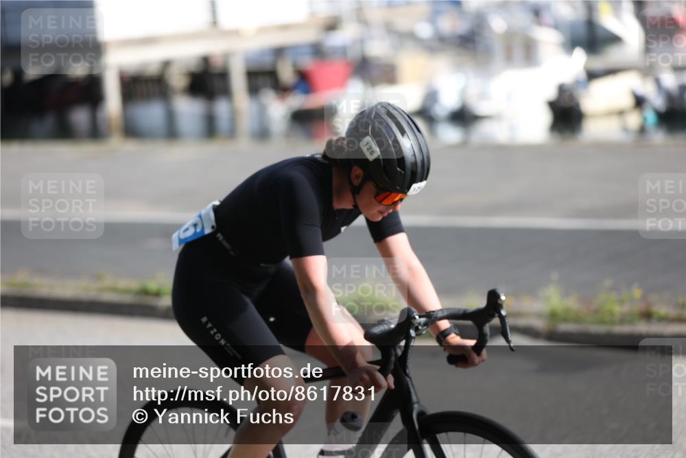 17.08.2025 - KN Förde Triathlon 2025 Yannick Fuchs http://msf.ph/oto/8617831 17.08.2025 09:43:24 Radfahren 105, 126, 190, 197, 210, 235, 253, 170, 216 meine-sportfotos.de