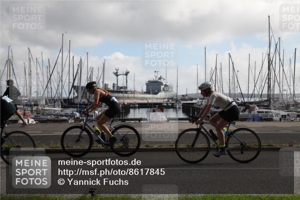 17.08.2025 - KN Förde Triathlon 2025 Yannick Fuchs http://msf.ph/oto/8617845 17.08.2025 09:49:35 Radfahren 110, 153, 158, 173, 179, 181, 185, 240, 241 meine-sportfotos.de