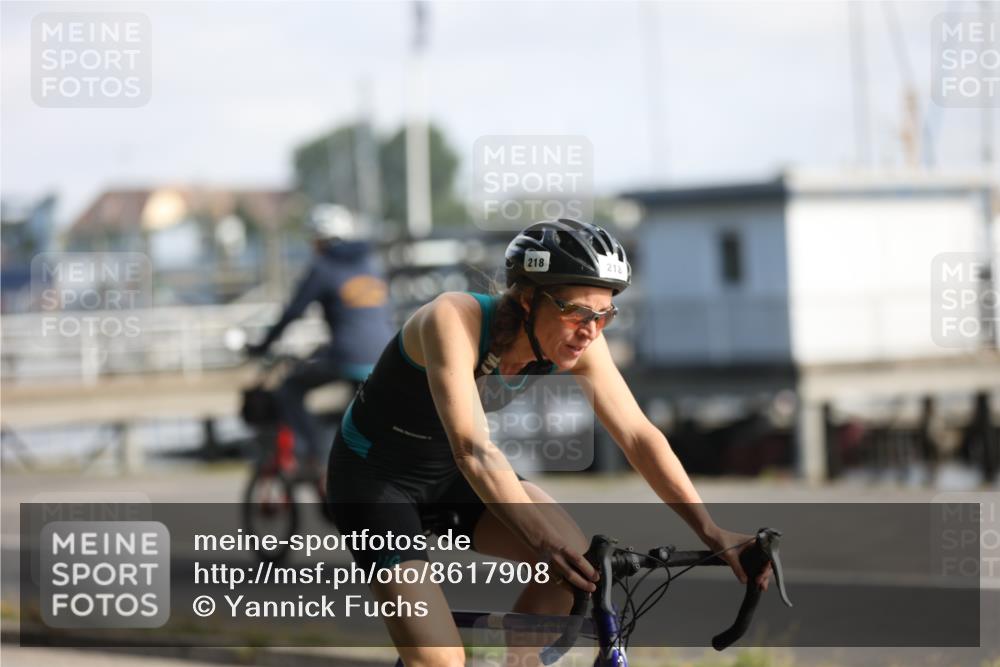17.08.2025 - KN Förde Triathlon 2025 Yannick Fuchs http://msf.ph/oto/8617908 17.08.2025 09:44:00 Radfahren 122, 145, 146, 147, 151, 162, 205, 208, 218, 243, 111, 127, 148, 215, 242 meine-sportfotos.de
