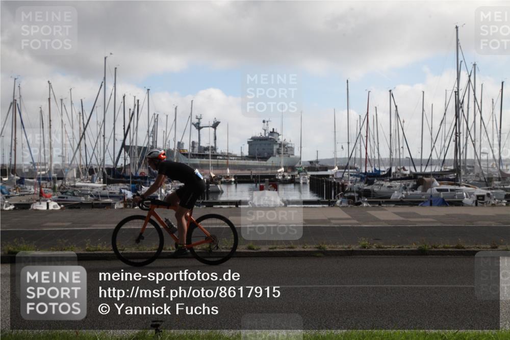 17.08.2025 - KN Förde Triathlon 2025 Yannick Fuchs http://msf.ph/oto/8617915 17.08.2025 09:50:21 Radfahren 106, 117, 231 meine-sportfotos.de