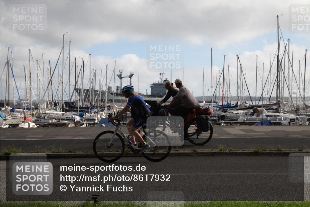 17.08.2025 - KN Förde Triathlon 2025 Yannick Fuchs http://msf.ph/oto/8617932 17.08.2025 09:50:33 Radfahren 141, 149, 189 meine-sportfotos.de