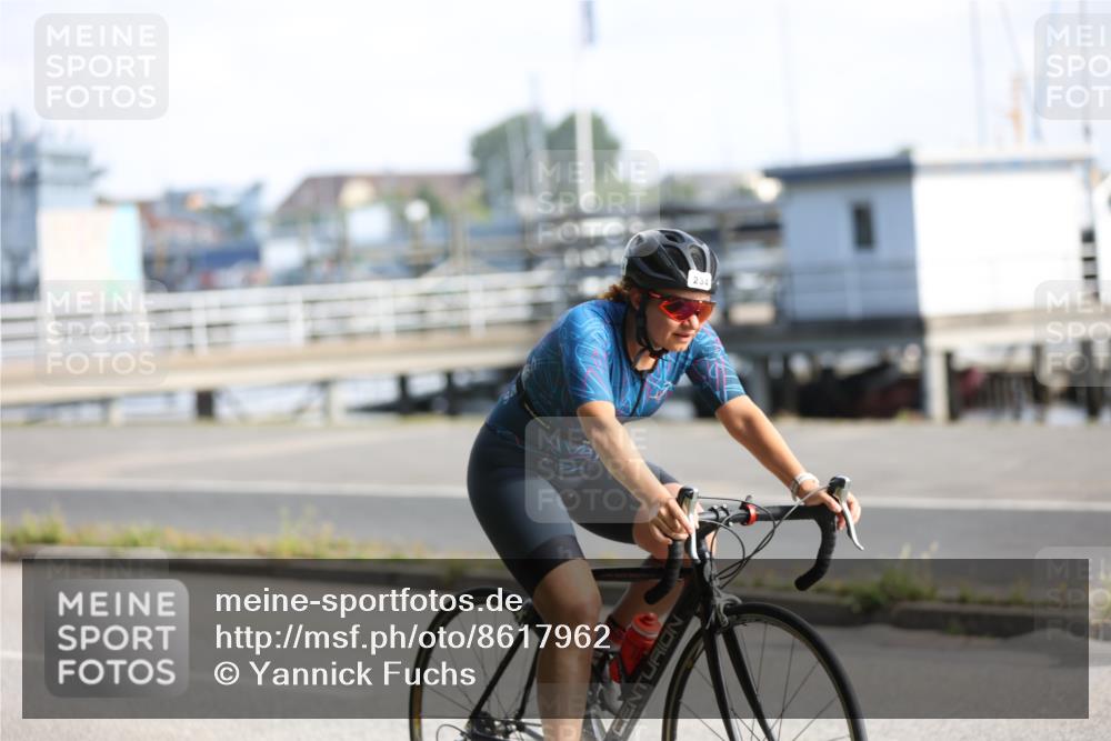 17.08.2025 - KN Förde Triathlon 2025 Yannick Fuchs http://msf.ph/oto/8617962 17.08.2025 09:44:25 Radfahren 102, 120, 168, 225, 234, 246, 219 meine-sportfotos.de