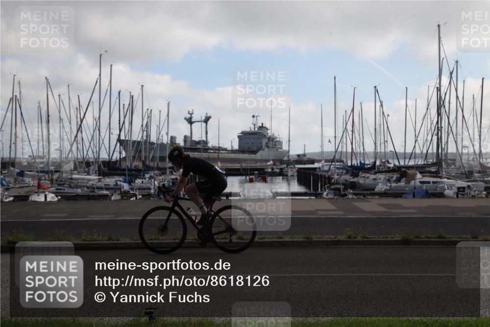 17.08.2025 - KN Förde Triathlon 2025 Yannick Fuchs http://msf.ph/oto/8618126 17.08.2025 09:52:30 Radfahren 126, 199 meine-sportfotos.de