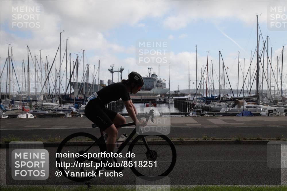17.08.2025 - KN Förde Triathlon 2025 Yannick Fuchs http://msf.ph/oto/8618251 17.08.2025 09:54:15 Radfahren 102, 126, 128, 155, 156, 175 meine-sportfotos.de
