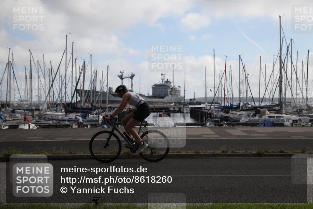 17.08.2025 - KN Förde Triathlon 2025 Yannick Fuchs http://msf.ph/oto/8618260 17.08.2025 09:54:35 Radfahren 127, 146, 148, 152, 168, 186, 205, 211, 215, 230 meine-sportfotos.de