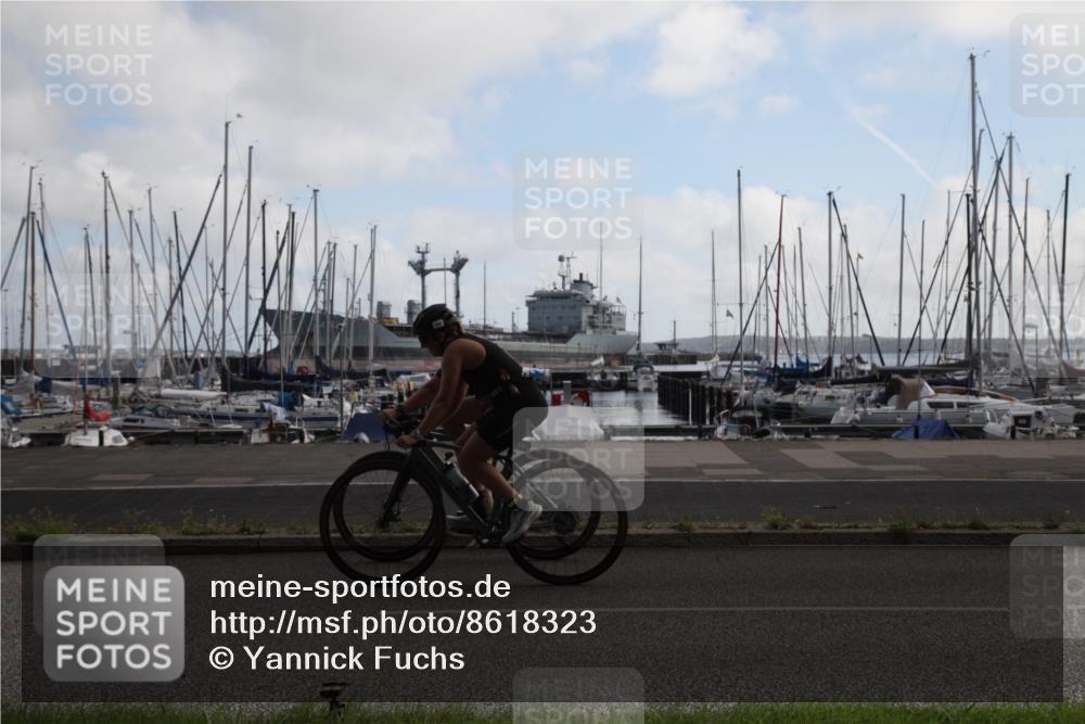 17.08.2025 - KN Förde Triathlon 2025 Yannick Fuchs http://msf.ph/oto/8618323 17.08.2025 09:55:21 Radfahren 195, 201, 208, 234, 237 meine-sportfotos.de