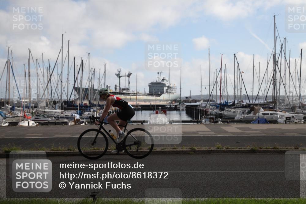 17.08.2025 - KN Förde Triathlon 2025 Yannick Fuchs http://msf.ph/oto/8618372 17.08.2025 09:57:00 Radfahren 171, 180 meine-sportfotos.de