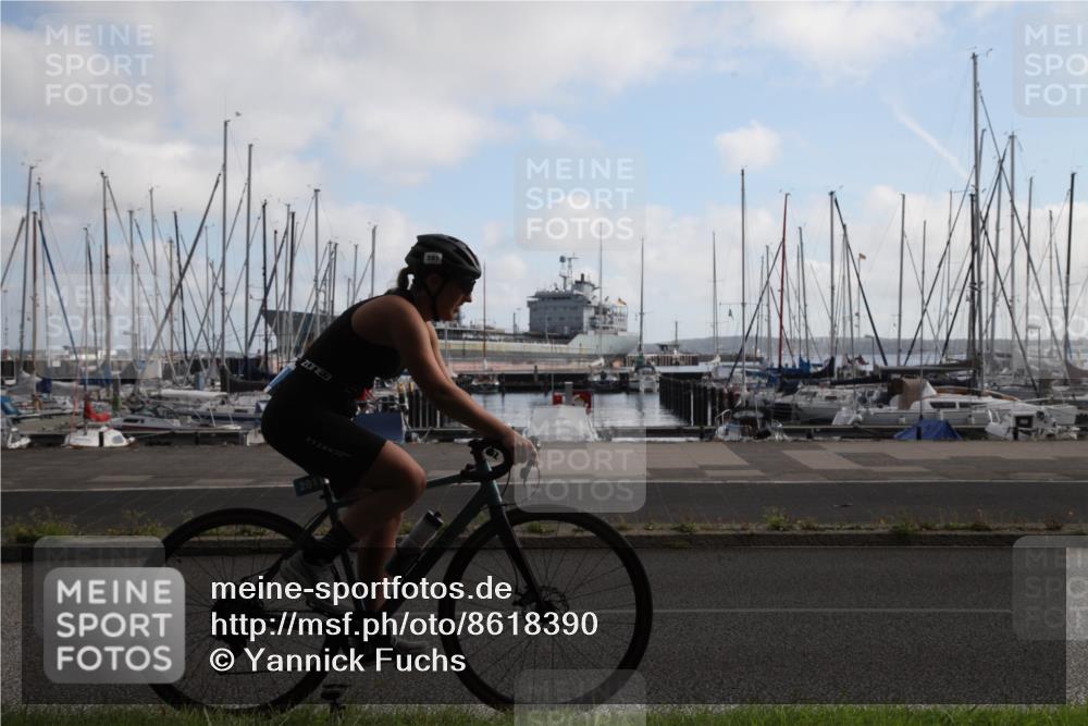 17.08.2025 - KN Förde Triathlon 2025 Yannick Fuchs http://msf.ph/oto/8618390 17.08.2025 09:57:23 Radfahren 135, 166, 195, 201, 219, 235, 245, 246 meine-sportfotos.de