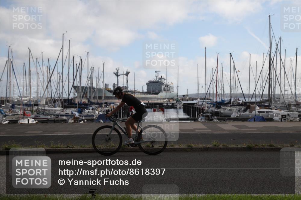 17.08.2025 - KN Förde Triathlon 2025 Yannick Fuchs http://msf.ph/oto/8618397 17.08.2025 09:57:25 Radfahren 135, 166, 195, 201, 219, 235, 245, 246 meine-sportfotos.de