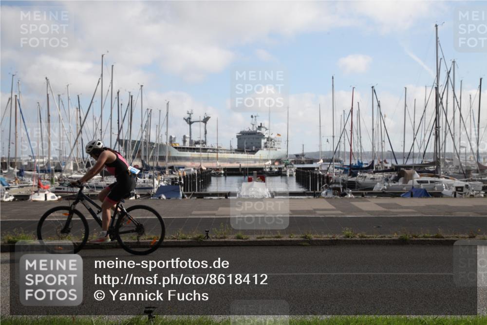 17.08.2025 - KN Förde Triathlon 2025 Yannick Fuchs http://msf.ph/oto/8618412 17.08.2025 09:57:52 Radfahren 120, 150, 243 meine-sportfotos.de