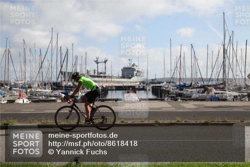 17.08.2025 - KN Förde Triathlon 2025 Yannick Fuchs http://msf.ph/oto/8618418 17.08.2025 09:58:02 Radfahren 118, 150, 187 meine-sportfotos.de