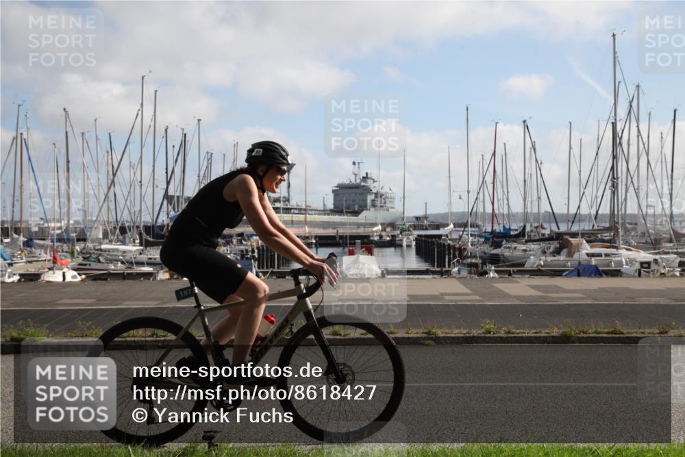 17.08.2025 - KN Förde Triathlon 2025 Yannick Fuchs http://msf.ph/oto/8618427 17.08.2025 09:58:19 Radfahren 143, 197, 249 meine-sportfotos.de