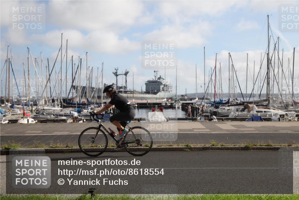 17.08.2025 - KN Förde Triathlon 2025 Yannick Fuchs http://msf.ph/oto/8618554 17.08.2025 10:02:06 Radfahren 189, 194, 221 meine-sportfotos.de