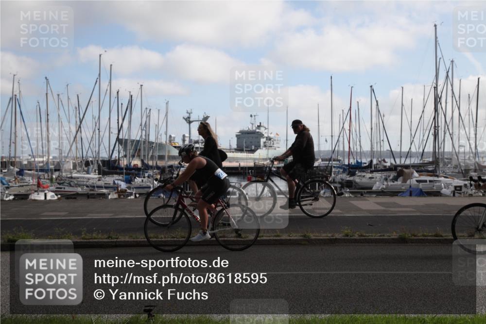 17.08.2025 - KN Förde Triathlon 2025 Yannick Fuchs http://msf.ph/oto/8618595 17.08.2025 10:03:31 Radfahren 158, 183, 202, 213, 215, 223 meine-sportfotos.de