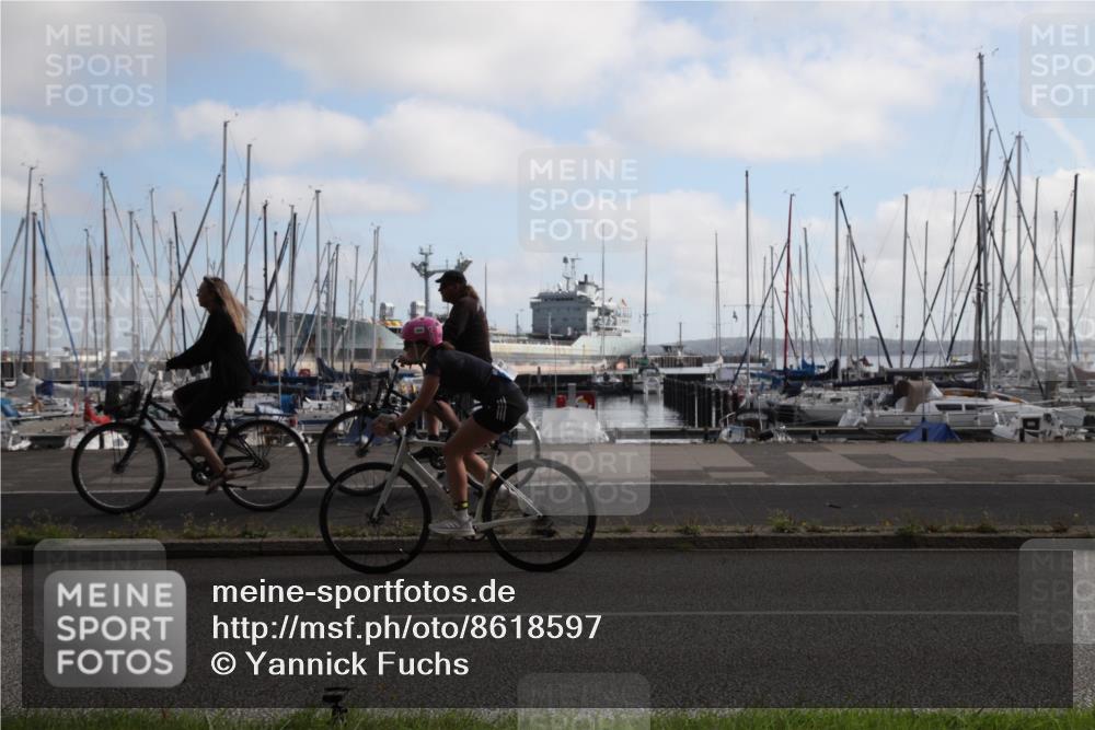 17.08.2025 - KN Förde Triathlon 2025 Yannick Fuchs http://msf.ph/oto/8618597 17.08.2025 10:03:32 Radfahren 149, 158, 183, 202, 213, 215, 223, 242 meine-sportfotos.de