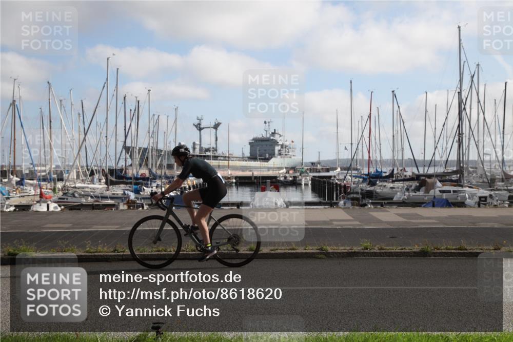 17.08.2025 - KN Förde Triathlon 2025 Yannick Fuchs http://msf.ph/oto/8618620 17.08.2025 10:03:56 Radfahren 131 meine-sportfotos.de