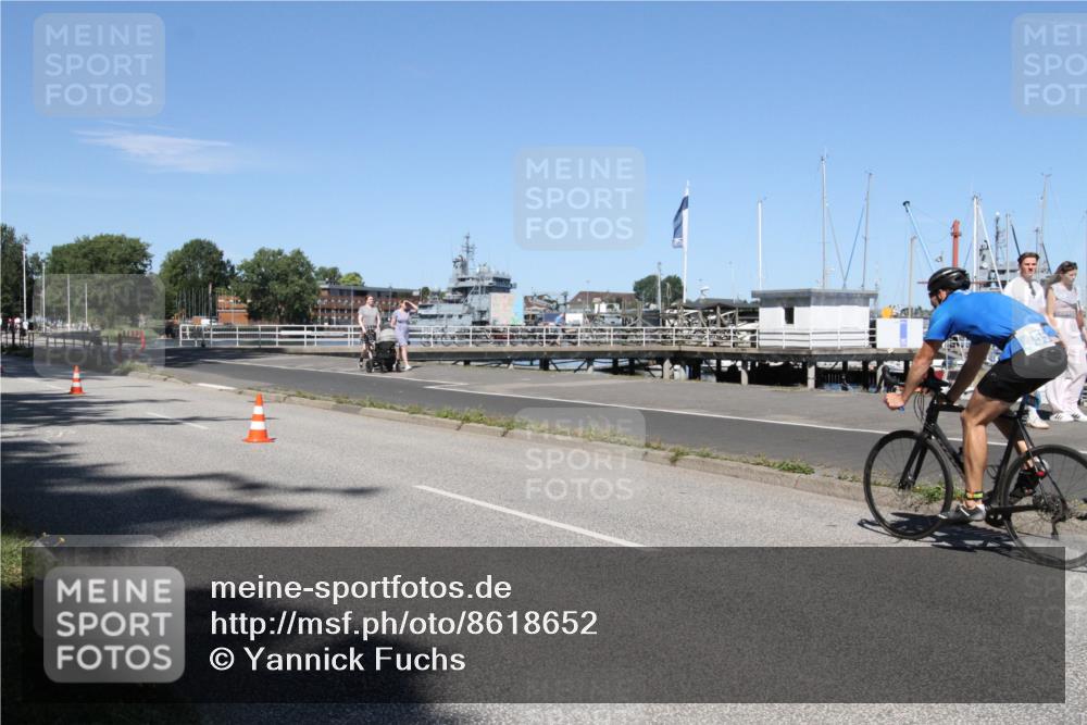 17.08.2025 - KN Förde Triathlon 2025 Yannick Fuchs http://msf.ph/oto/8618652 17.08.2025 13:06:01 Radfahren 421, 436, 455, 483, 533 meine-sportfotos.de