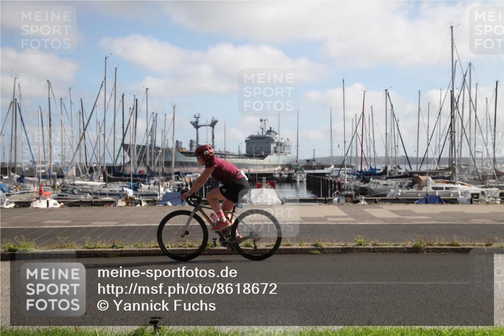 17.08.2025 - KN Förde Triathlon 2025 Yannick Fuchs http://msf.ph/oto/8618672 17.08.2025 10:05:03 Radfahren 155, 175, 208, 216 meine-sportfotos.de