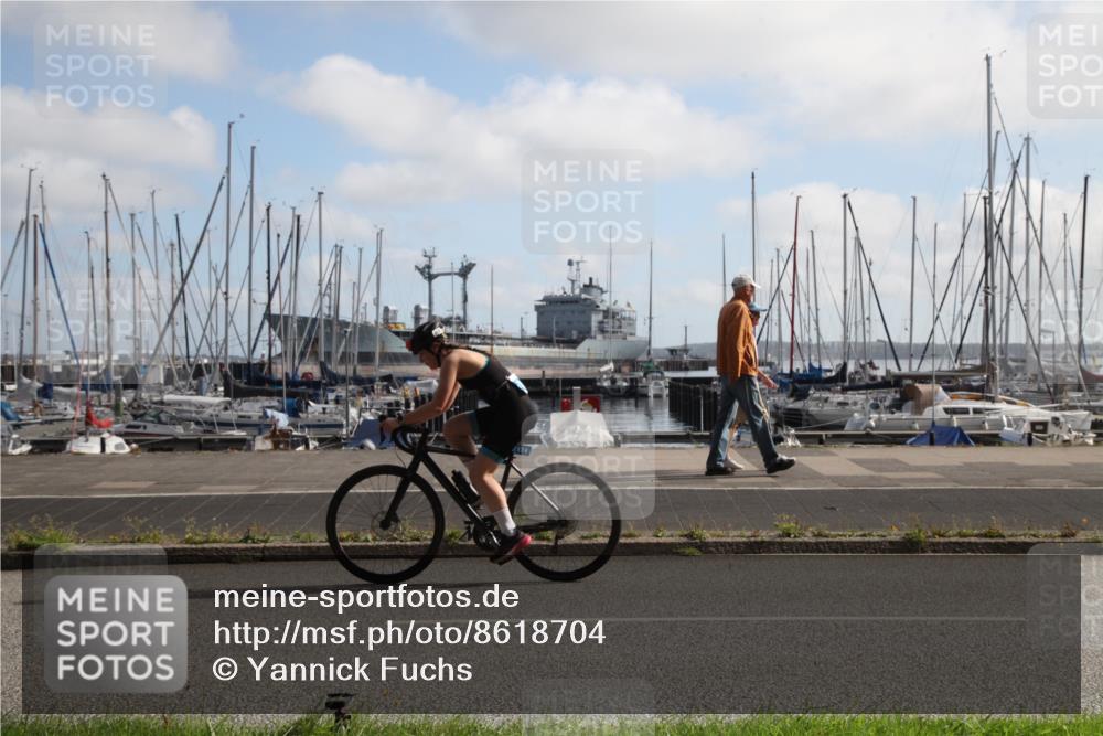 17.08.2025 - KN Förde Triathlon 2025 Yannick Fuchs http://msf.ph/oto/8618704 17.08.2025 10:05:59 Radfahren 111, 131, 174, 207, 210, 211, 218, 234 meine-sportfotos.de
