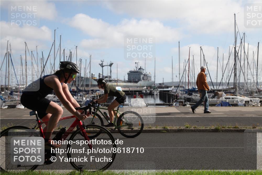 17.08.2025 - KN Förde Triathlon 2025 Yannick Fuchs http://msf.ph/oto/8618710 17.08.2025 10:05:59 Radfahren 111, 131, 174, 207, 210, 211, 218, 234 meine-sportfotos.de
