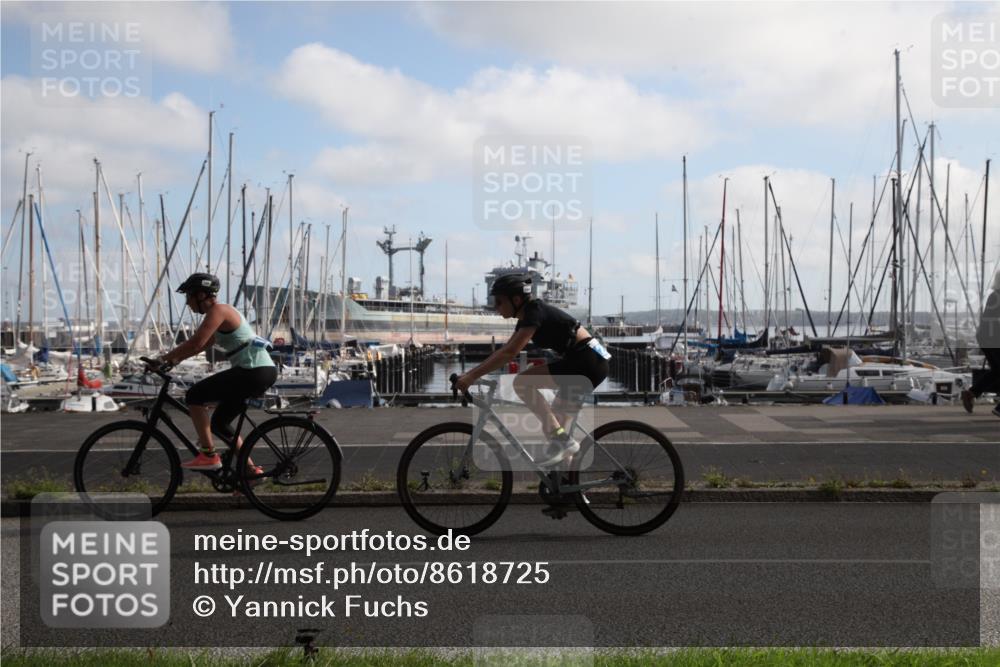 17.08.2025 - KN Förde Triathlon 2025 Yannick Fuchs http://msf.ph/oto/8618725 17.08.2025 10:06:14 Radfahren 167, 196, 199, 244 meine-sportfotos.de