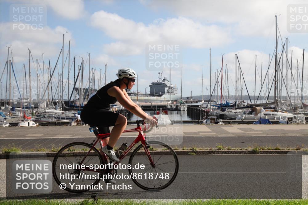 17.08.2025 - KN Förde Triathlon 2025 Yannick Fuchs http://msf.ph/oto/8618748 17.08.2025 10:06:49 Radfahren 176, 208 meine-sportfotos.de
