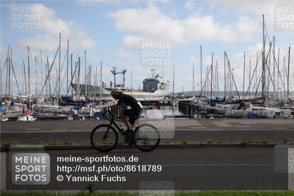 17.08.2025 - KN Förde Triathlon 2025 Yannick Fuchs http://msf.ph/oto/8618789 17.08.2025 10:08:34 Radfahren 190, 199, 212 meine-sportfotos.de