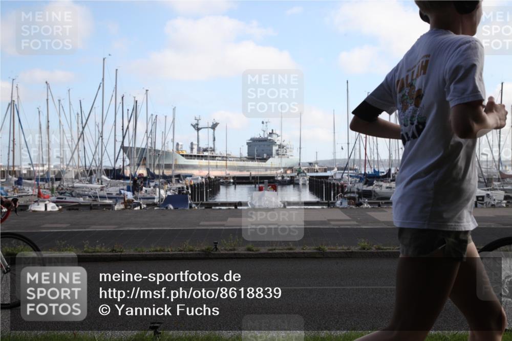 17.08.2025 - KN Förde Triathlon 2025 Yannick Fuchs http://msf.ph/oto/8618839 17.08.2025 10:12:30 Radfahren 118, 238, 245, 249 meine-sportfotos.de
