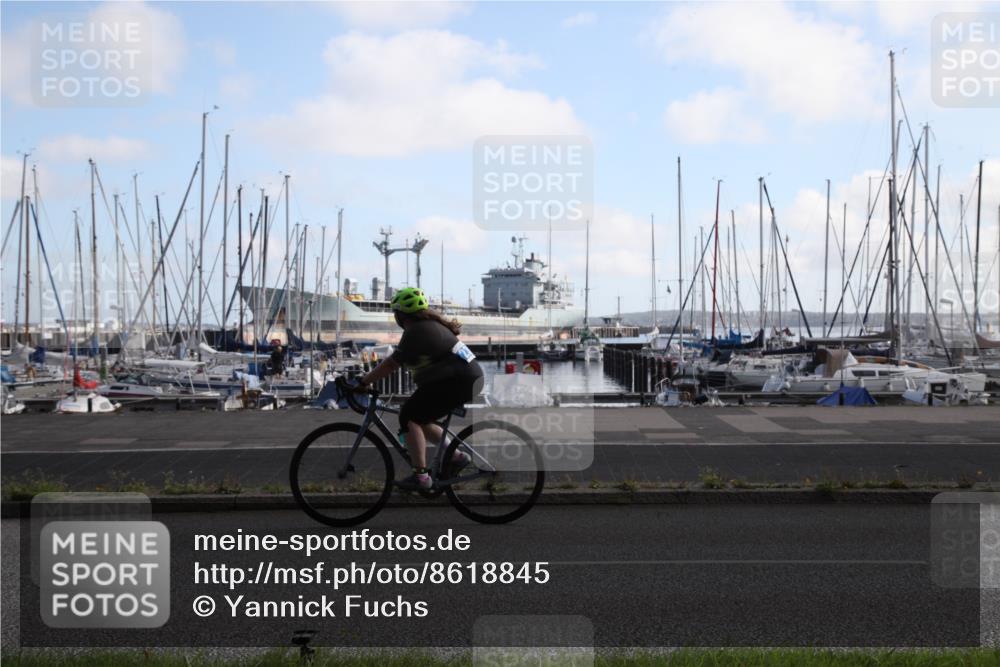17.08.2025 - KN Förde Triathlon 2025 Yannick Fuchs http://msf.ph/oto/8618845 17.08.2025 10:12:33 Radfahren 118, 238, 245, 249 meine-sportfotos.de