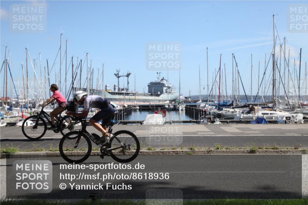 17.08.2025 - KN Förde Triathlon 2025 Yannick Fuchs http://msf.ph/oto/8618936 17.08.2025 11:01:37 Radfahren 266, 274 meine-sportfotos.de