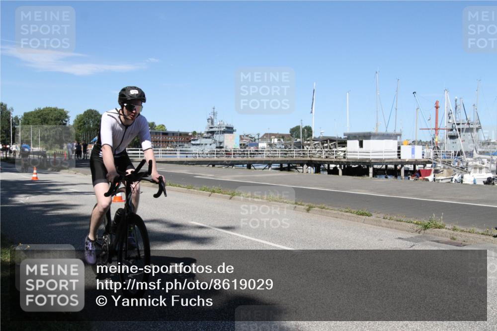 17.08.2025 - KN Förde Triathlon 2025 Yannick Fuchs http://msf.ph/oto/8619029 17.08.2025 13:13:24 Radfahren 430, 478, 510 meine-sportfotos.de