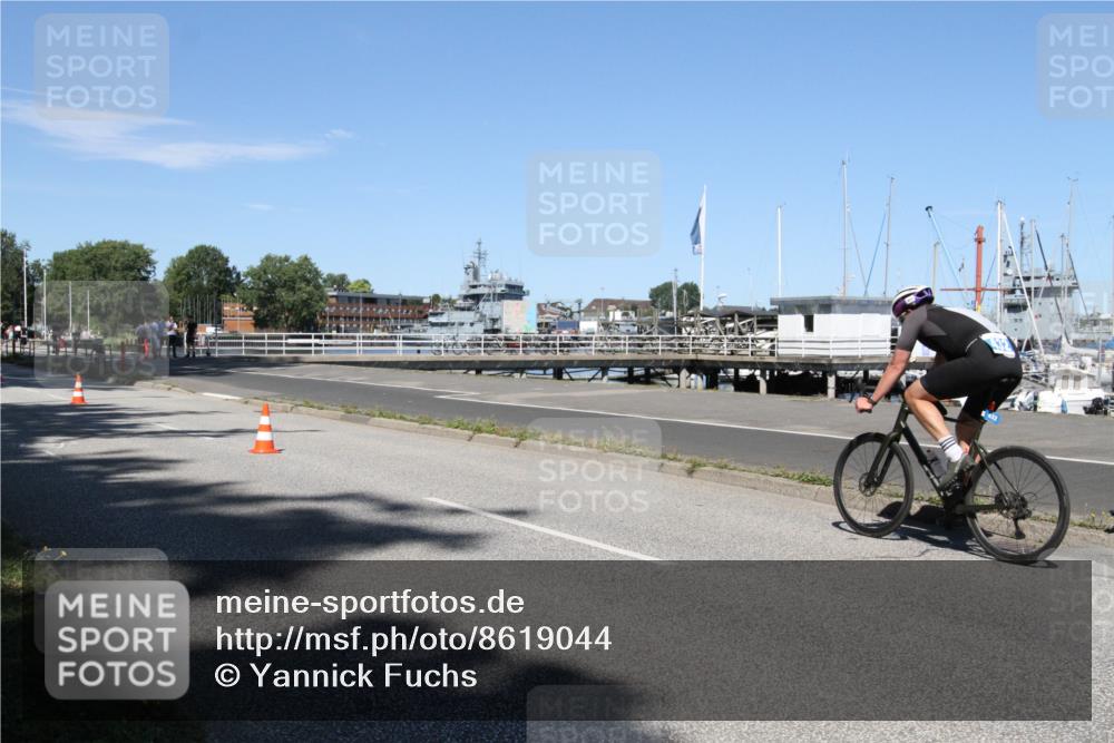 17.08.2025 - KN Förde Triathlon 2025 Yannick Fuchs http://msf.ph/oto/8619044 17.08.2025 13:13:43 Radfahren 432, 484, 493, 514, 523, 524 meine-sportfotos.de